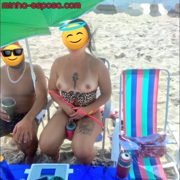 Safada tatuada de corno manso gostosa